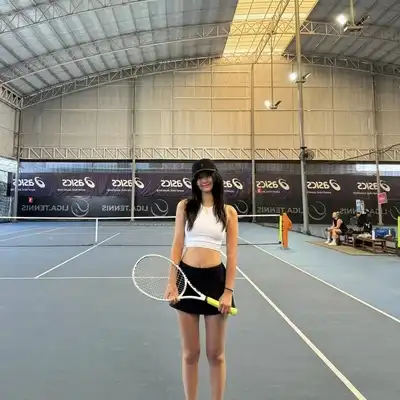 黄翔
